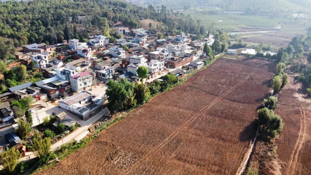 昆明市安宁市八街街道招霸村现有200余亩土地出租